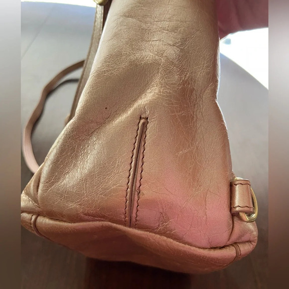 HOBO Puck Mini Backpack Crossbody Convertible in Cameo Metallic Neutral - Picture 5 of 16